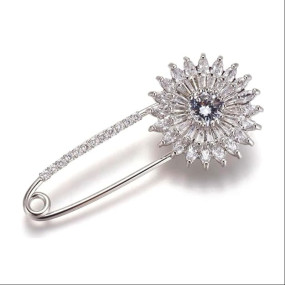 Via Mazzini Platinum Plated Traditional American Diamond Flower Brooch Cum Saree Pin for Women and Girls (Brooch0519) 1 Pc